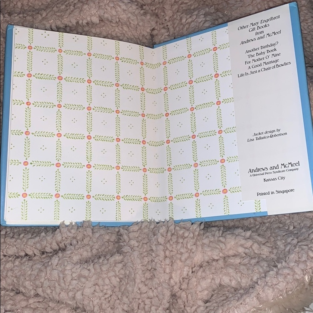 Mary Engelbreit book “Pals” Vintage 1992 - Picture 4 of 5